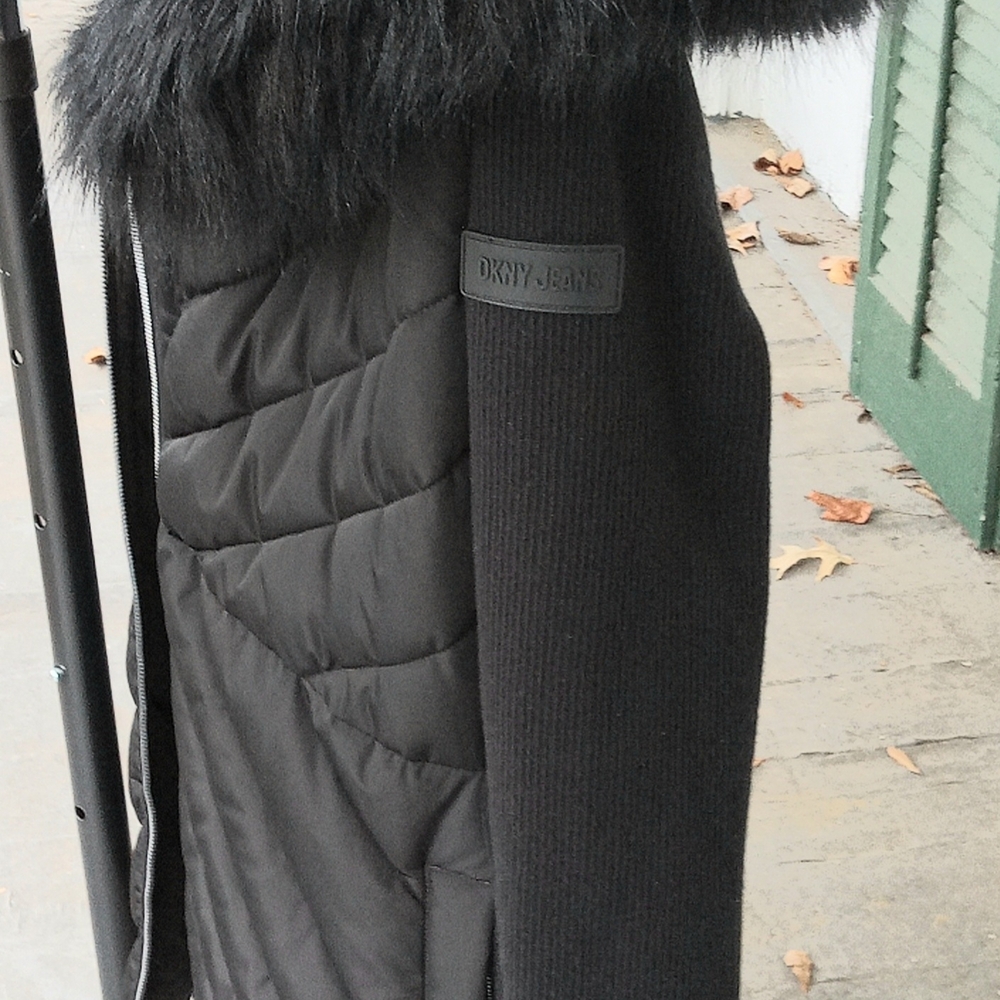DKNY Black Puffer Jacket with Fur Trim - Picture 8 of 8